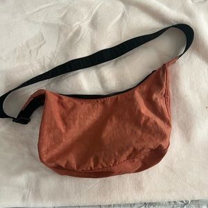 Gently used BAGGU